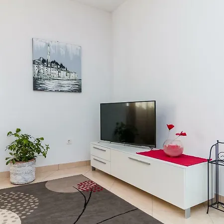 Apartment Jurasin Kaštela